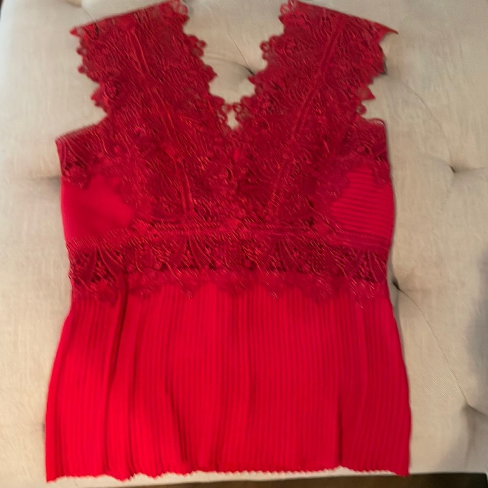 YIGAL AZROUEL size 12 red top